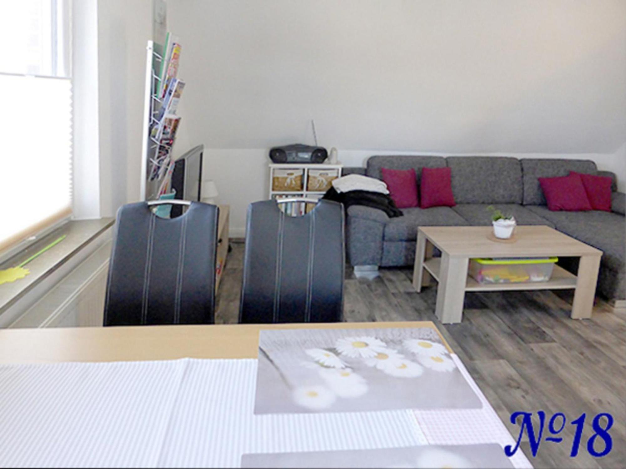 Ferienwohnung Gerhards Esens Bagian luar foto